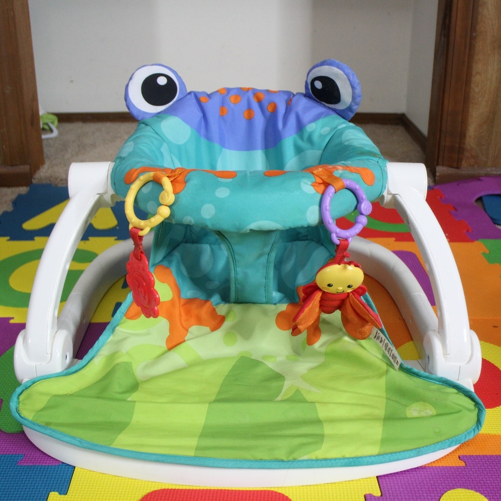 SOLD* Fisher-Price Sit-Me-Up Floor Seat
